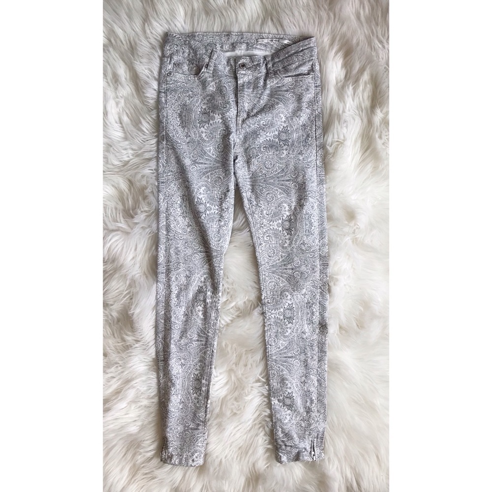 Zara | White Paisley Print Skinny Jeans
